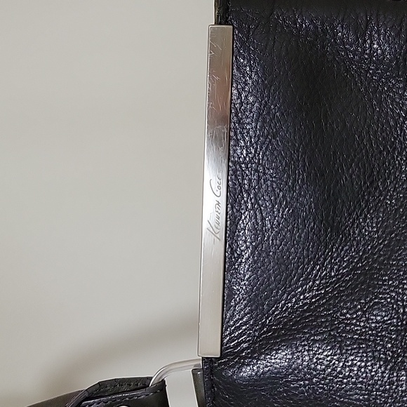 KENNETH COLE 🥰EXTRA LARGE 😍BLACK LEATHER TOTE BAG 🖤🐢 - Picture 5 of 16